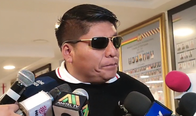Senador Leonardo Loza